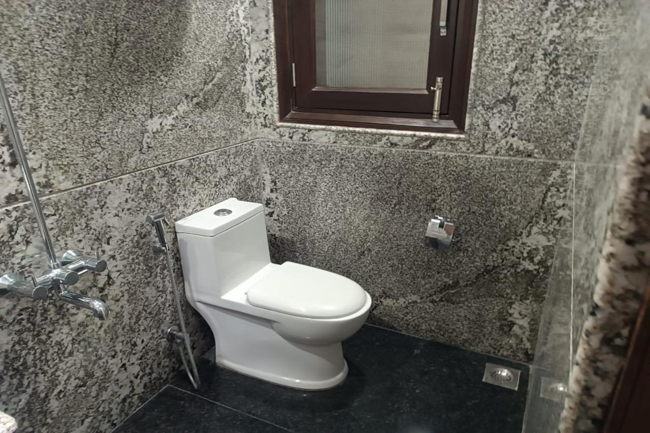 Greenleaf Apartment And Suites, Kalkaji New Delhi Exterior photo
