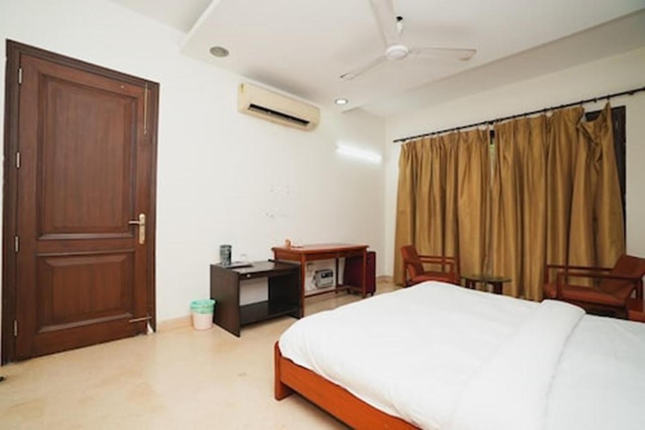 Greenleaf Apartment And Suites, Kalkaji New Delhi Exterior photo